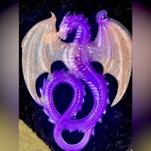 Epoxy resin dragon